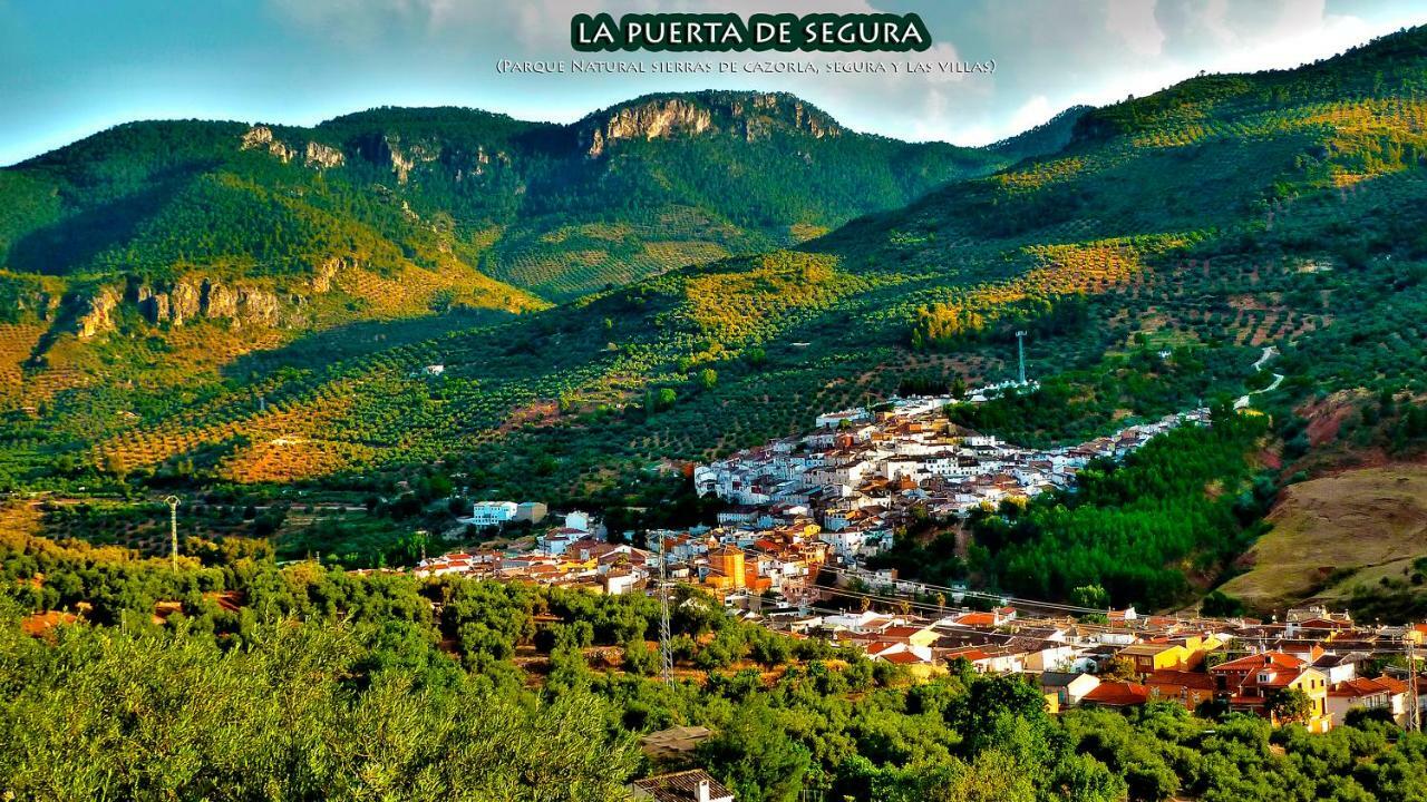 בית הארחה La Puerta de Segura 	La Vieja Parra מראה חיצוני תמונה